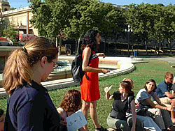 DR. RUBIO LECTURES OUTDOORS