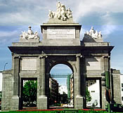 PUERTA DE TOLEDO, MADRID