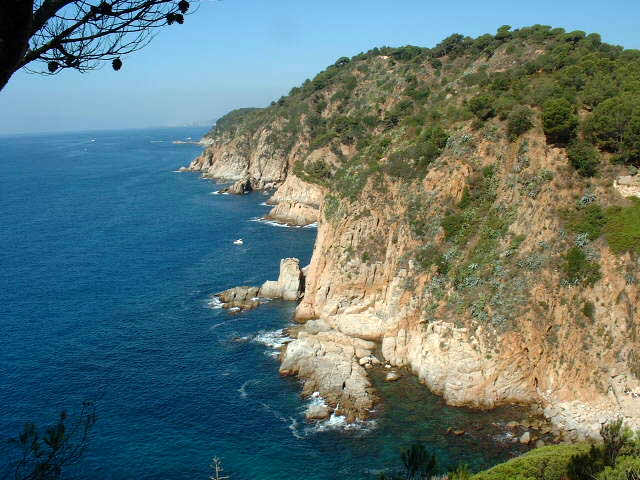 COAST NEAR TOSSA