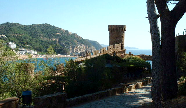 CAP DE TOSSA, OVERLOOKING THE BAY