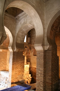 Interior de la Mezquita del Cristo de la Luz