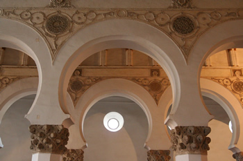 Arches - Santa María