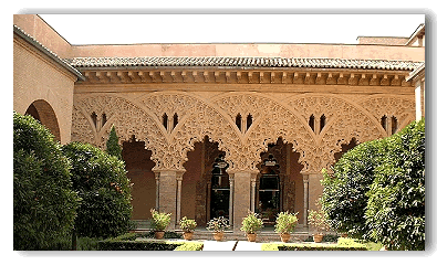 PÓRTICO DEL PATIO DE SANTA ISABEL